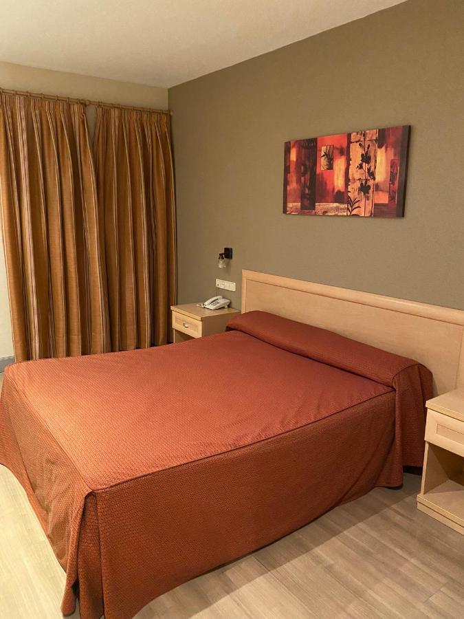 Hotel La Union Humanes de Madrid Eksteriør bilde